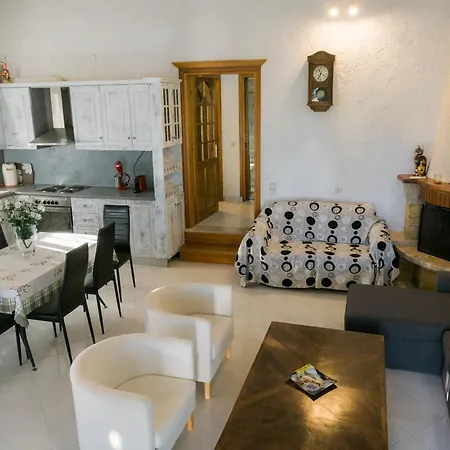Eri Holiday home